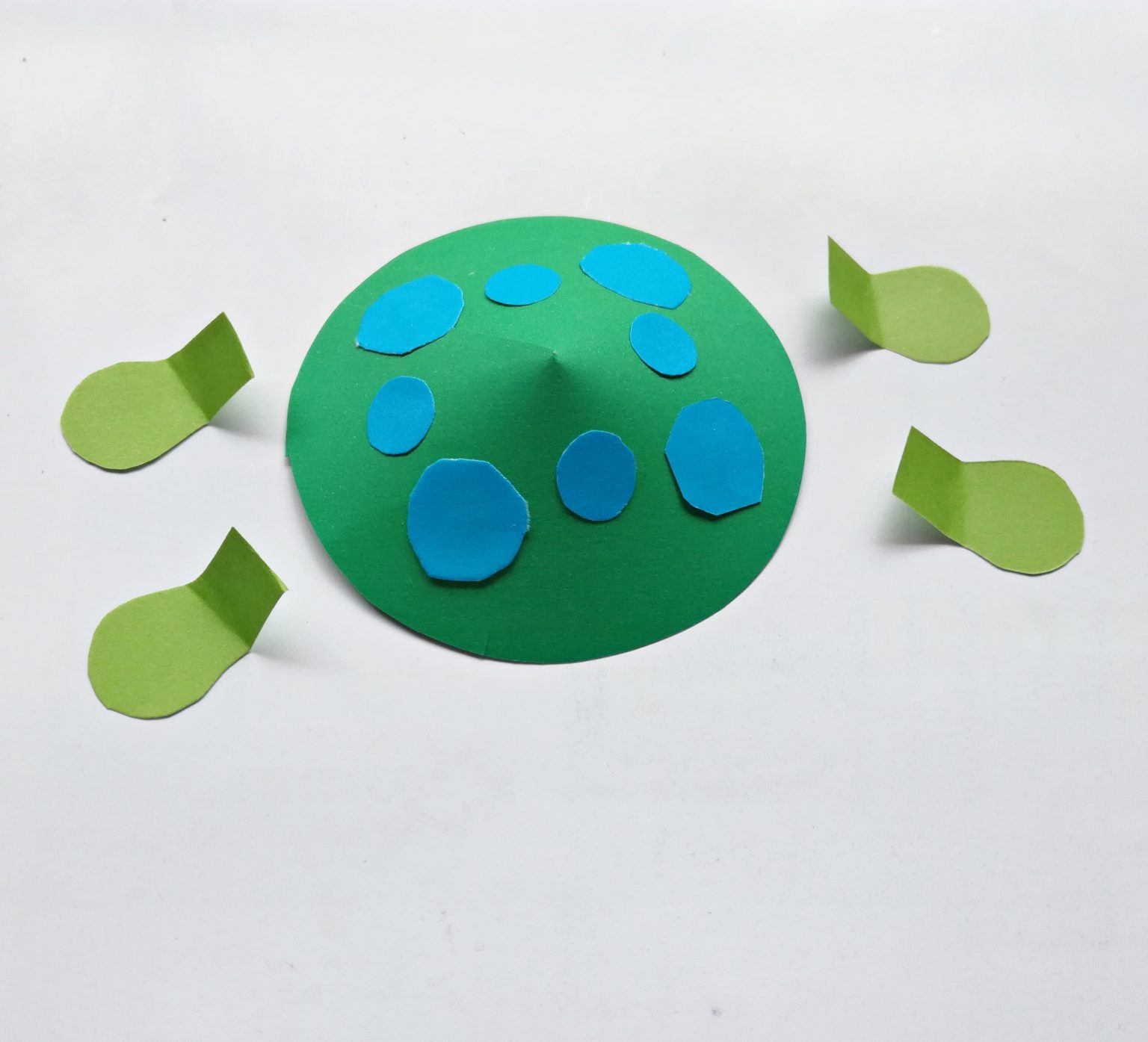 Super-Cute Turtle Paper Craft for Kids [FREE SVG+PDF]